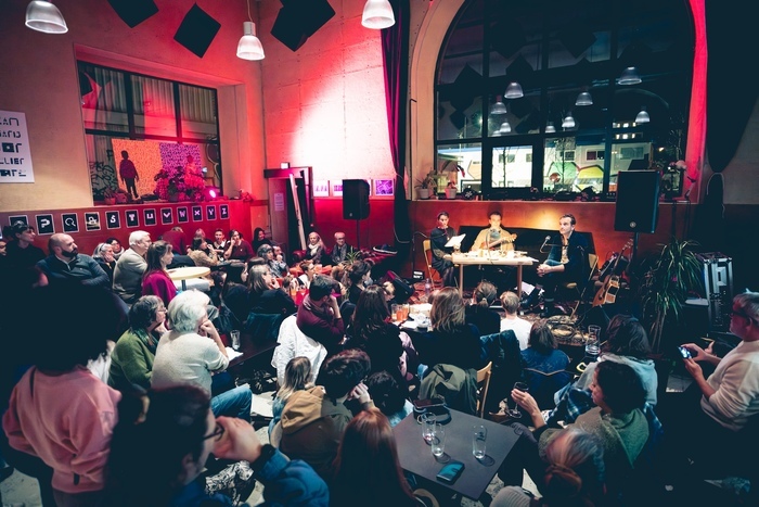 Festival Les Tombées de la Nuit / Lecture musicale à vos amours • Anne-Cécile Esteve et Rossetto