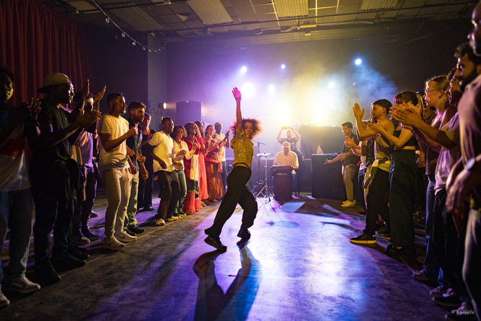 Festival Les Tombées de la Nuit / Bab'el Dañs • Compagnie Dounia